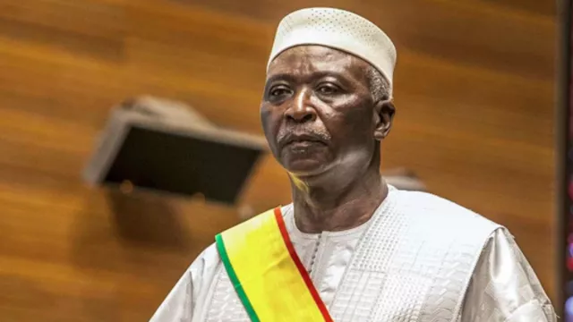 Kejam, Presiden Mali Disikat Militernya Sendiri - GenPI.co