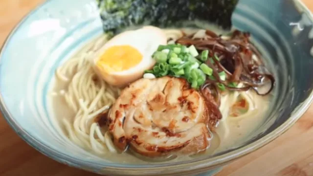 Resep Ramen Devina Hermawan, Mesti Sabar saat Buat Kuah Kaldunya - GenPI.co