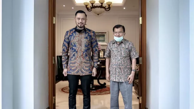 Soal Poster JK-AHY 2024, Demokrat: Kubu KLB Kerjanya Tebar Fitnah - GenPI.co Soal Poster JK-AHY 2024, Demokrat: Kubu KLB Kerjanya Tebar Fitnah - GenPI.co