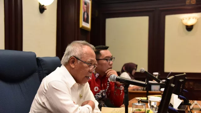 Temui Ridwan Kamil, Menteri PUPR Singgung Soal Banjir - GenPI.co