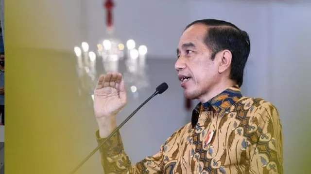 Titah Jokowi Keras! Ingat, Malaysia dan Singapura Sudah Lockdown - GenPI.co