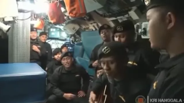 Mereka Kompak dan Nyanyikan Lagu Sampai Jumpa dari KRI Nanggala - GenPI.co