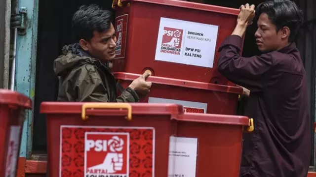 Tiki Taka PSI Boleh Juga, Elektabilitasnya Masuk Papan Tengah - GenPI.co Tiki Taka PSI Boleh Juga, Elektabilitasnya Masuk Papan Tengah - GenPI.co
