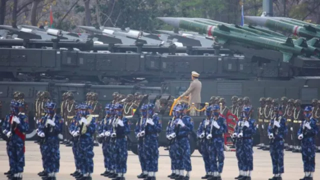 Pantas Junta Myanmar Begitu Kuat, Bekingnya Rusia dan China - GenPI.co