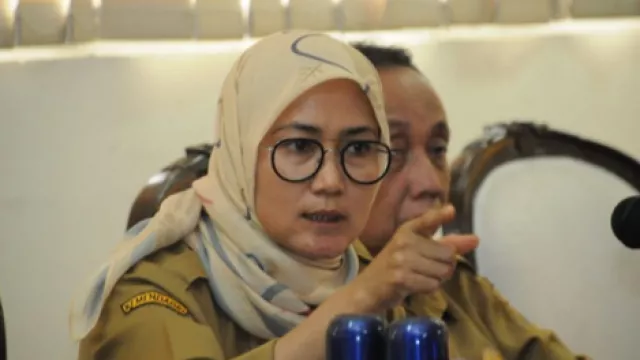 Menggelegar! Ada Santet untuk Moeldoko dari Iti Octavia Jayabaya - GenPI.co Menggelegar! Ada Santet untuk Moeldoko dari Iti Octavia Jayabaya - GenPI.co