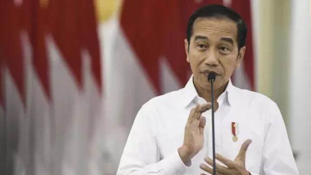 Simbol Kekuatan Jokowi Tak Main-main, Reshuffle Bakal... - GenPI.co
