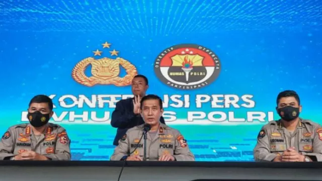 Titah Jenderal Kuat Keluar, Interpol Kejar Jozeph Paul Zhang - GenPI.co