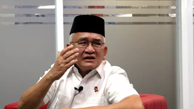 Podcast SBY Telak Dibalas Ruhut SItompul - GenPI.co