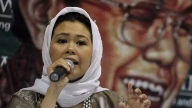 OMG! Putri Gus Dur Ungkap Karakter Teroris Lewat Tulisan Tangan - GenPI.co