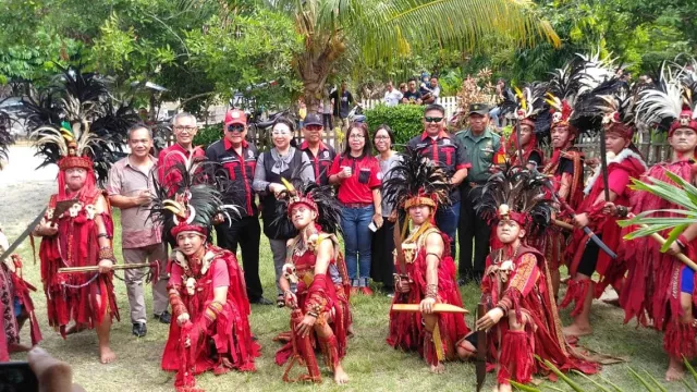 Lestarikan Budaya Minahasa di Gorontalo, Gubernur Beri 250 Juta - GenPI.co