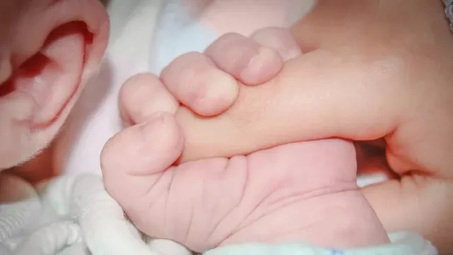 Keajaiban, Bayi Ini Lahir dari Ibu yang Sudah Meninggal 117 Hari - GenPI.co