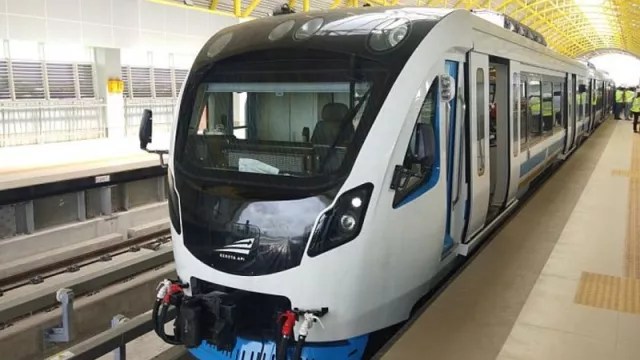 Catat! LRT Siap Berlakukan Tarif Normal Rp 5000 Per 1 Desember - GenPI.co