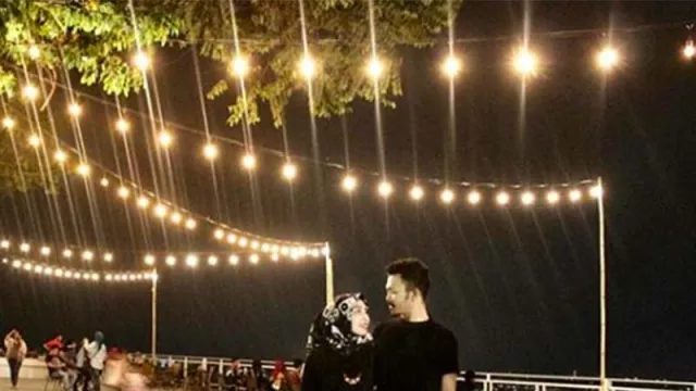 Cocok untuk Pacaran, Ini 3 Wisata Malam Romantis di Bandung - GenPI.co