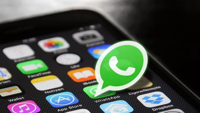 WhatsApp Siapkan Fitur Baru, Kiriman Foto Bisa Terhapus Otomatis! - GenPI.co
