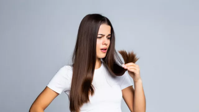 Rambut Rusak Gara-Gara Sering Dicatok, Begini Cara Merawatnya - GenPI.co