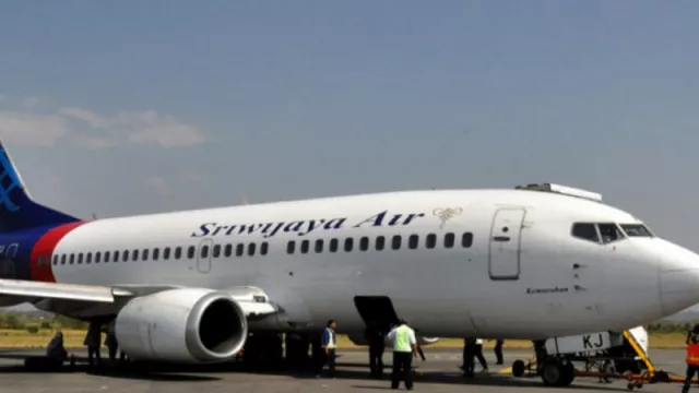 Sriwijaya Air Jatuh, Ternyata Boeing 737-500 Punya Riwayat Buruk! - GenPI.co