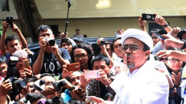 Kena Jebakan Batman, Para Pengikut HRS Ikut Tersandung Hukum - GenPI.co
