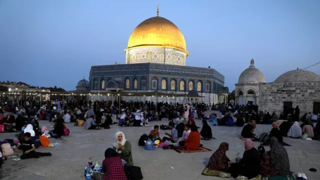 Ramadan di Al-Aqsa Mencekam, Tindakan Israel Sangat Keterlaluan! - GenPI.co
