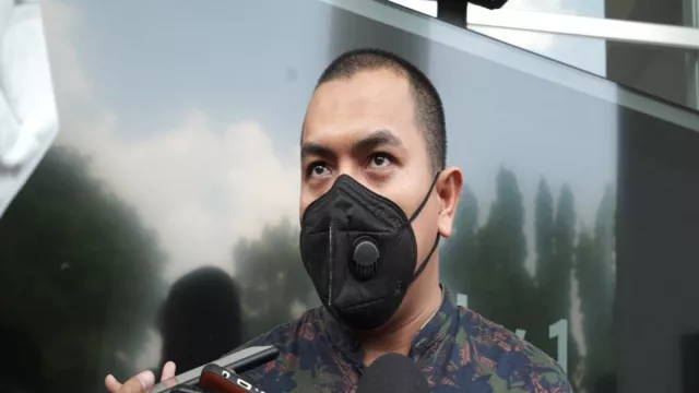 Pantang Menyerah, Begini Strategi Aziz Yanuar Selamatkan Munarman - GenPI.co