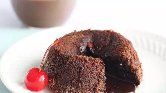 Mau Bikin Choco Lava Cake yang Lembut & Lumer, Ini Resepnya! - GenPI.co