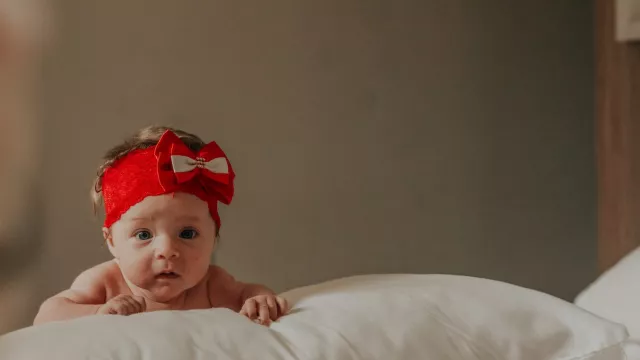 Enggak Usah Sewa Fotografer, Ini 5 Tips Memotret Newborn di Rumah - GenPI.co
