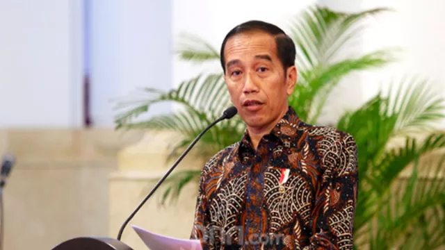 Soal Reshuffle Kabinet, Jokowi Diminta Cepat, Jangan Bikin Gaduh! - GenPI.co