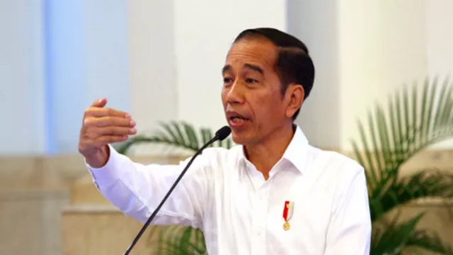 Soal Reshuffle, Jokowi Disebut Galau Pilih PAN atau Muhammadiyah - GenPI.co