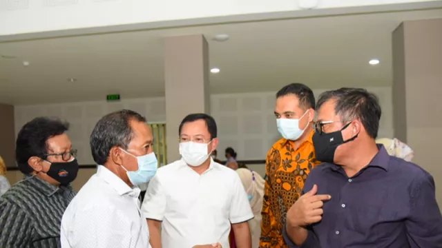 Vaksin Nusantara Diuji Klinis, Komisi IX DPR Siap Jadi Relawan - GenPI.co
