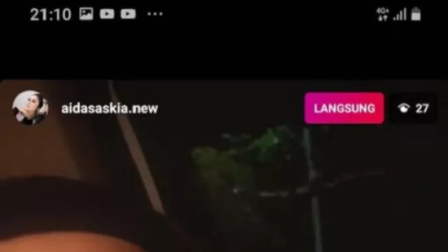 Live di Instagram, Pedangdut Seksi Ini Nekat Mau Bunuh Diri - GenPI.co