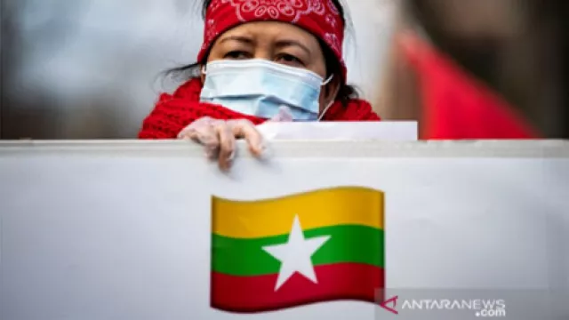Myanmar Bak Negara Mati! Semua Sunyi Kecuali Tank - GenPI.co