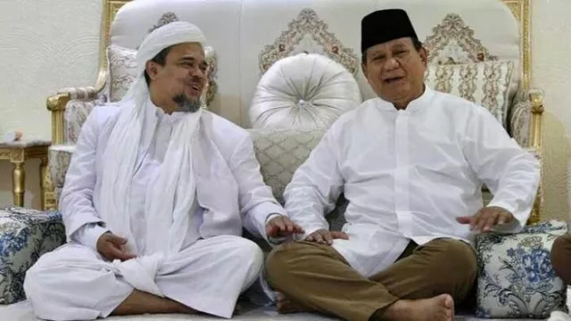 Prabowo Subianto Bisa Sowan ke Habib Rizieq? Ini Kata Fadli Zon - GenPI.co