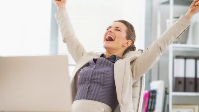 Zodiak Bahagia! Karier Sukses, Rezeki Sampai Ujung Dunia - GenPI.co Zodiak Bahagia! Karier Sukses, Rezeki Sampai Ujung Dunia - GenPI.co