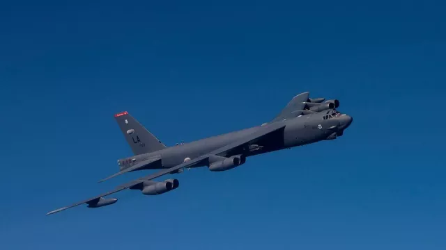 Amerika Ngamuk, Jet Tempur Rusia Nyaris Tabrak Bomber B-52 - GenPI.co