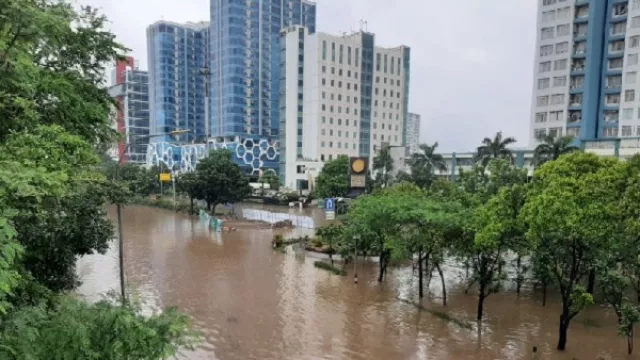 Kisah Banjir di Pancoran: Air Bah Datang Seperti Tsunami... - GenPI.co