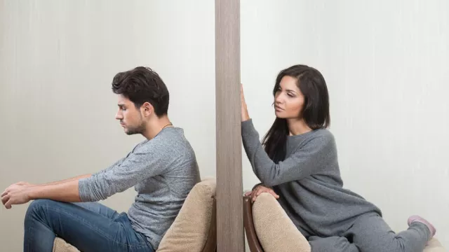 Jangan Terbawa Emosi, 3 Cara Menyikapi Pasangan yang Berubah - GenPI.co