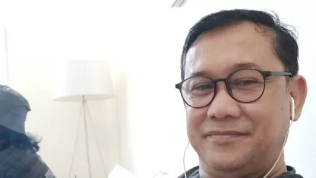 Denny Siregar Blak-blakan Beber Fakta Ini, Bikin Jokowi... - GenPI.co Denny Siregar Blak-blakan Beber Fakta Ini, Bikin Jokowi... - GenPI.co