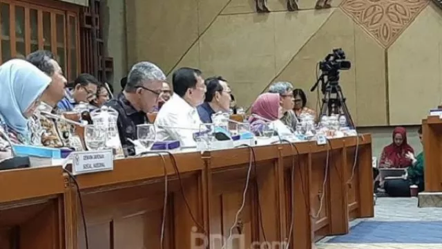 DPR Meradang: Tidak Ada Gunanya Rapat Dengan BPJS dan Kemenkes - GenPI.co