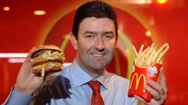 CEO McDonald's Dipecat, Ternyata Dia Pacaran dengan Karyawan - GenPI.co