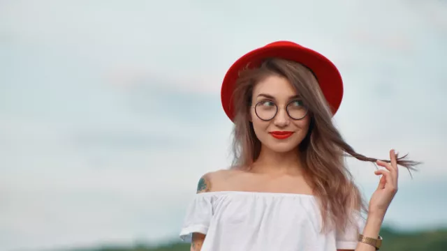 Zodiak Jangan Berpasrah Diri, Kompromi Cinta Bawa Banyak Hoki - GenPI.co
