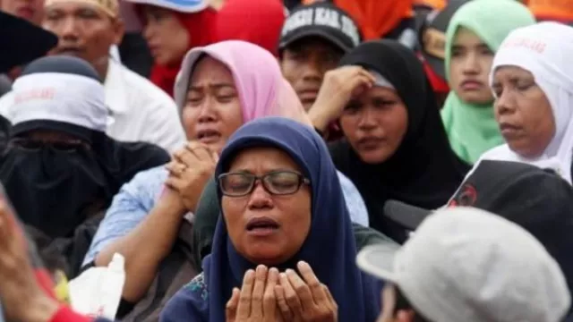 Pak Jokowi Sadarlah, Honorer K2 Sangat Sakit Hati... - GenPI.co