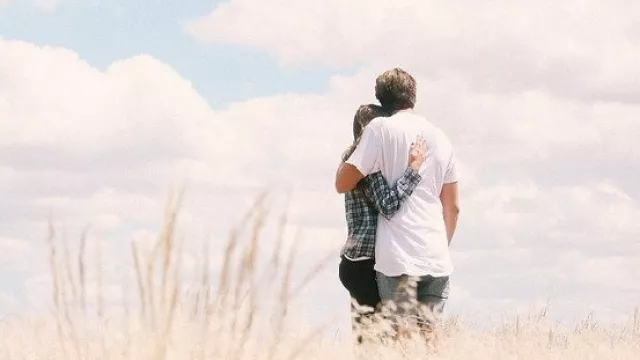 Sederhana, Ini 4 Cara Jitu Buat Pasangan Makin Cinta - GenPI.co