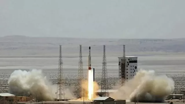 Iran Luncurkan Satelit, Amerika Serikat Mengakui Takut Nuklir - GenPI.co