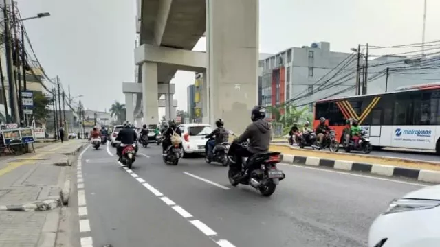 Awas! Penerobos Jalur Sepeda di Jaksel Kena Tilang Rp500 Ribu - GenPI.co