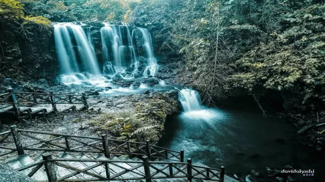 Jantur Mapan, Air Terjun Alami yang Bikin Kamu Nyaman - GenPI.co