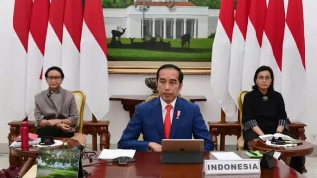 Bahaya! MUI Tegas Minta Presiden Jokowi Cabut Ini... - GenPI.co