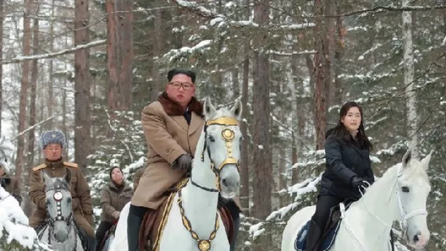 Membongkar Istri Kim Jong Un yang Sangat Misterius - GenPI.co