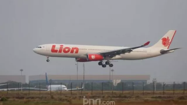 2 Pesawat Lion Air Berputar di Udara, Nyaris Tak Bisa Mendarat - GenPI.co