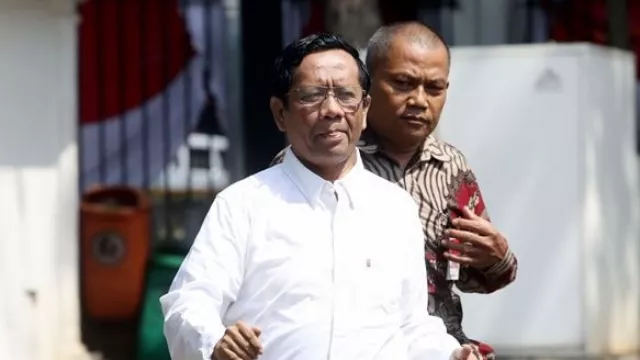 Pakar Hukum Top Bongkar Fakta FPI, Mahfud MD Makin Tersudut - GenPI.co