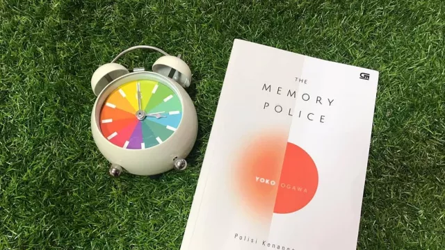 Novel The Memory Police, Saat Manusia Kehilangan Kenangan - GenPI.co