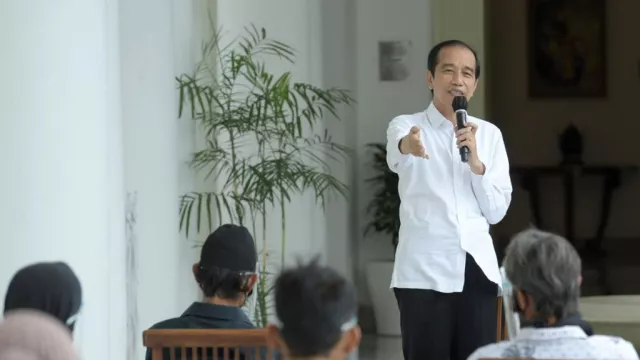 Reshuffle Kabinet, Jokowi Diminta Lakukan Evaluasi Menteri Massal - GenPI.co